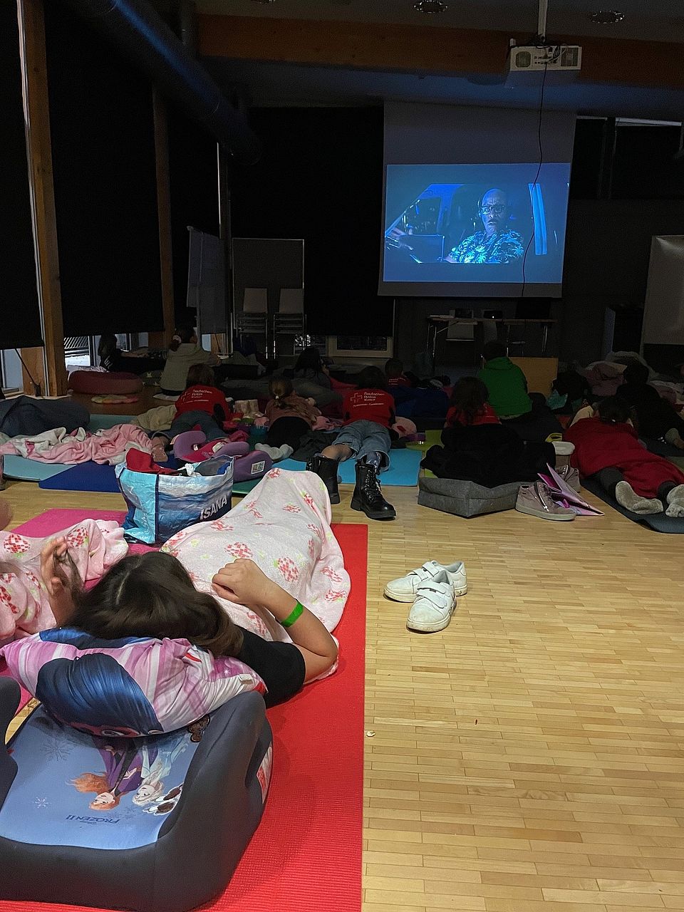 Filmnacht 2025 Kinder im Lehrsaal