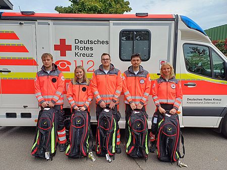 Gruppenbild neuen Notfallsanitäter