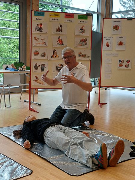 Übung Erste Hilfe