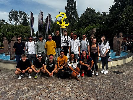 Gruppenbild FSJ'ler im Europapark